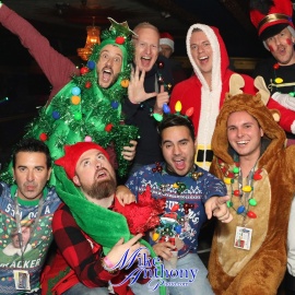 12 Bars of Xmas Pub Crawl